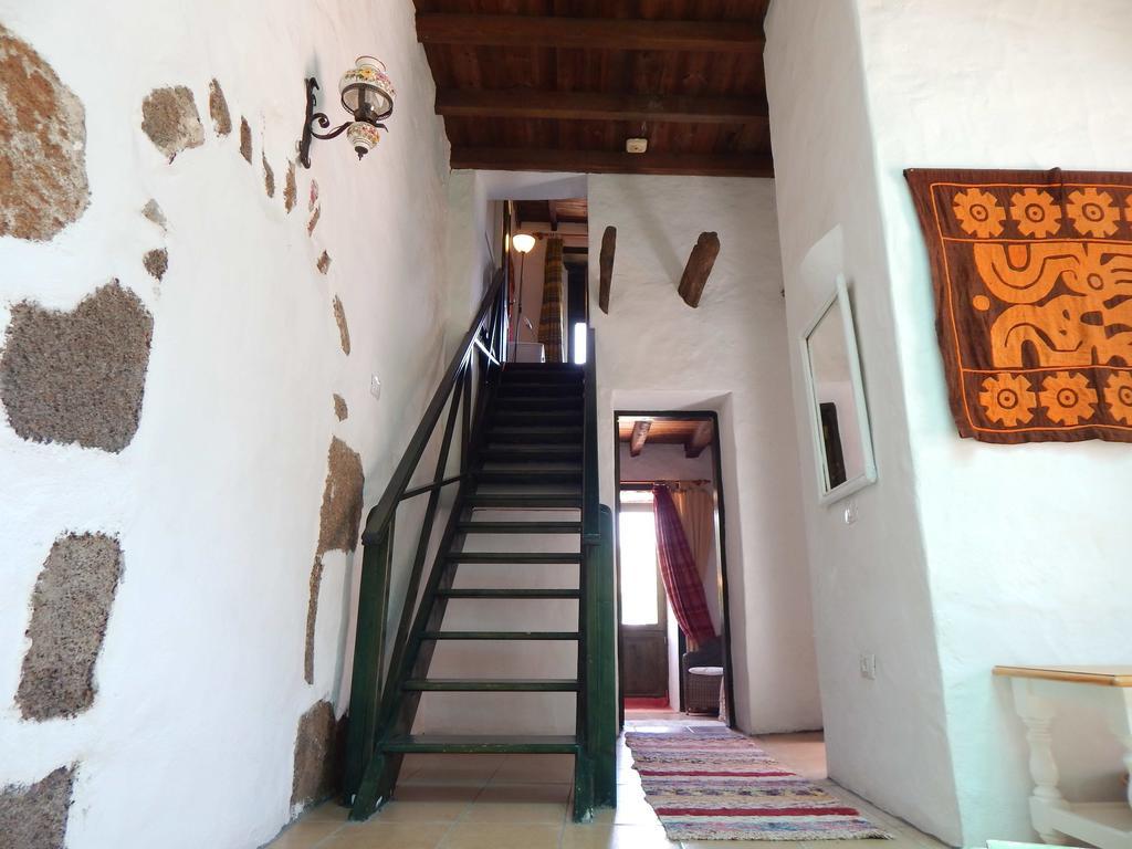 La Casa Caldera Guest House Femes Luaran gambar