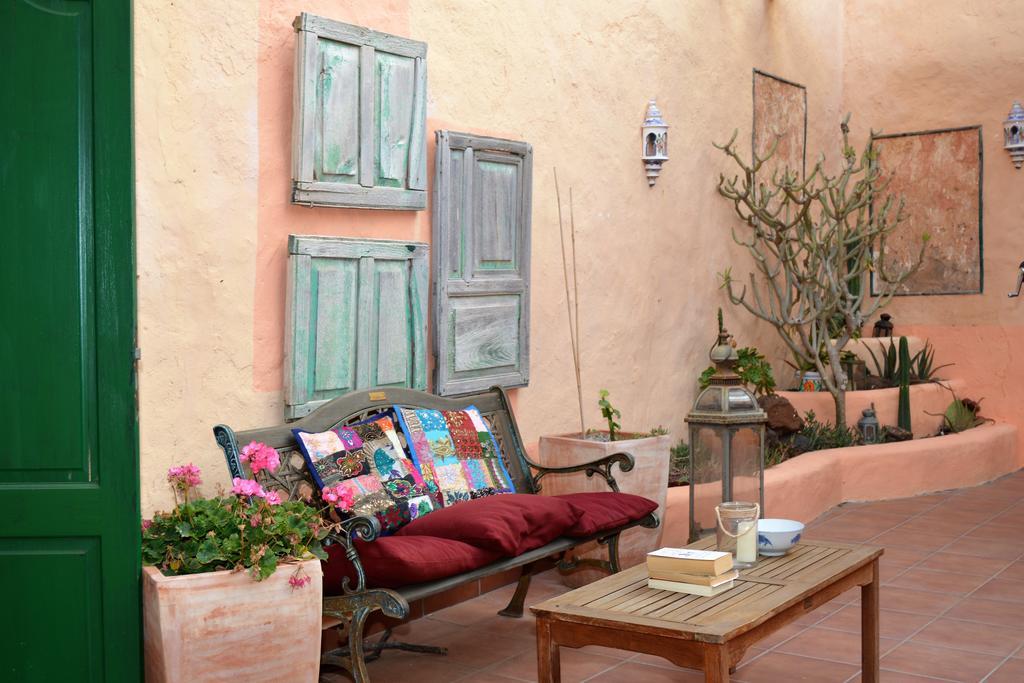 La Casa Caldera Guest House Femes Luaran gambar