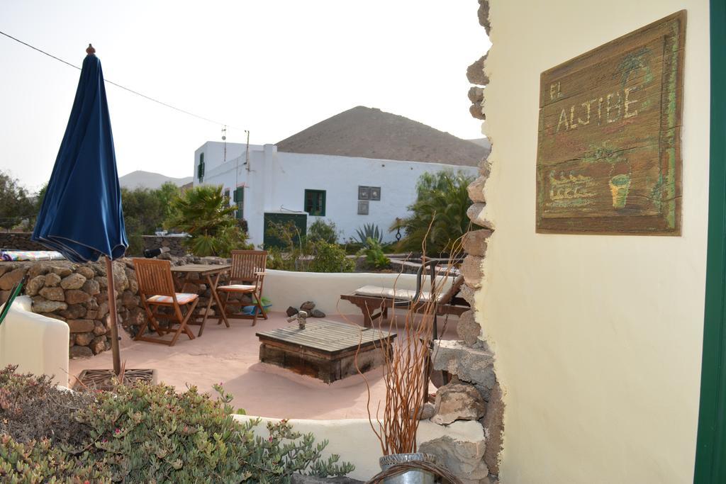 La Casa Caldera Guest House Femes Luaran gambar